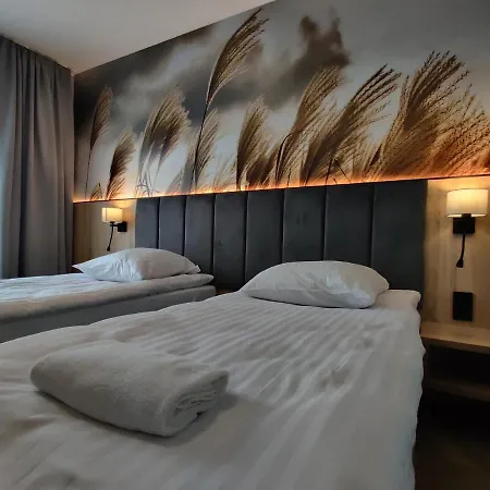 Nowe M4 Centrum - Blisko Suntago 4* Жирардув