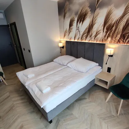 Nowe M4 Centrum - Blisko Suntago 4* Жирардув