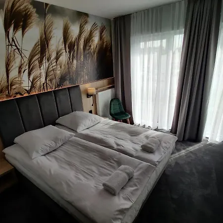 Nowe M4 Centrum - Blisko Suntago 4* Жирардув