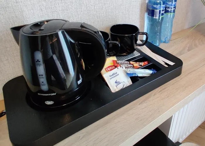 Nocleg ze śniadaniem Nowe M4 Centrum - Blisko Suntago 4*